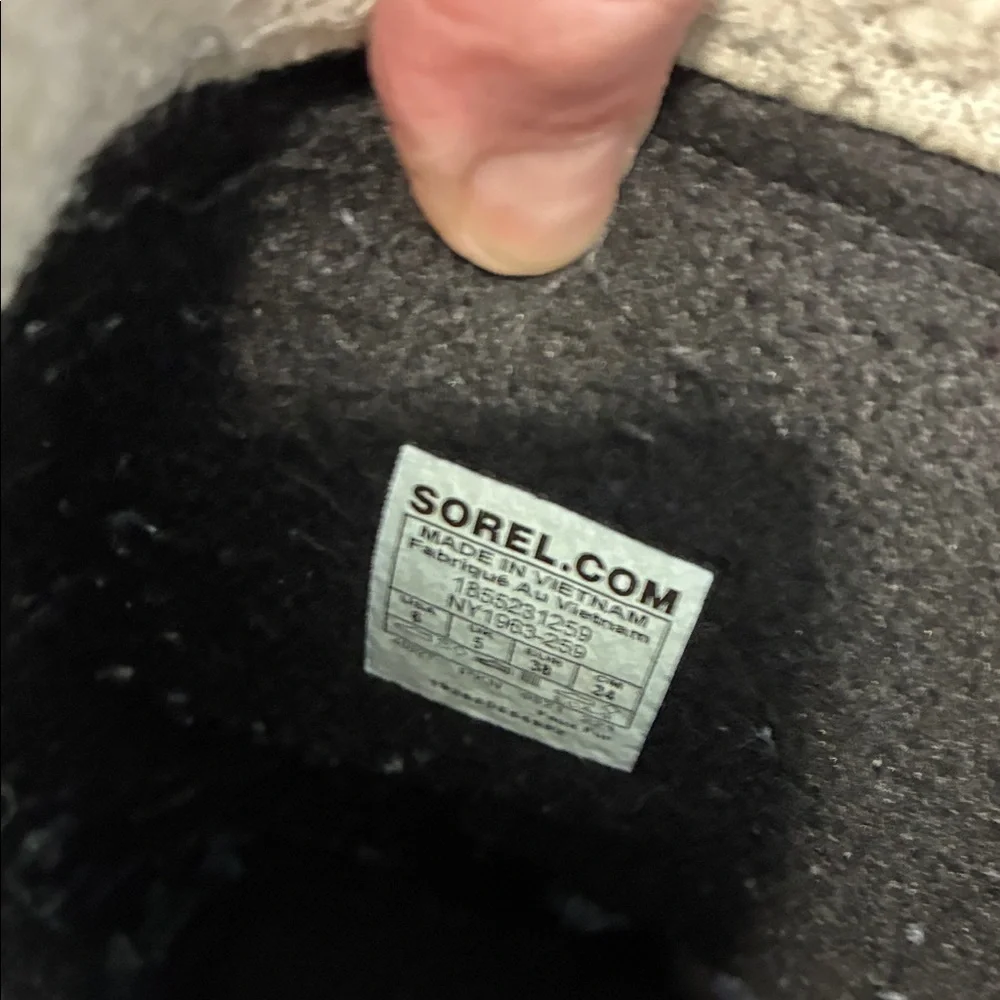Sorel Tan and Black Insulated Boots